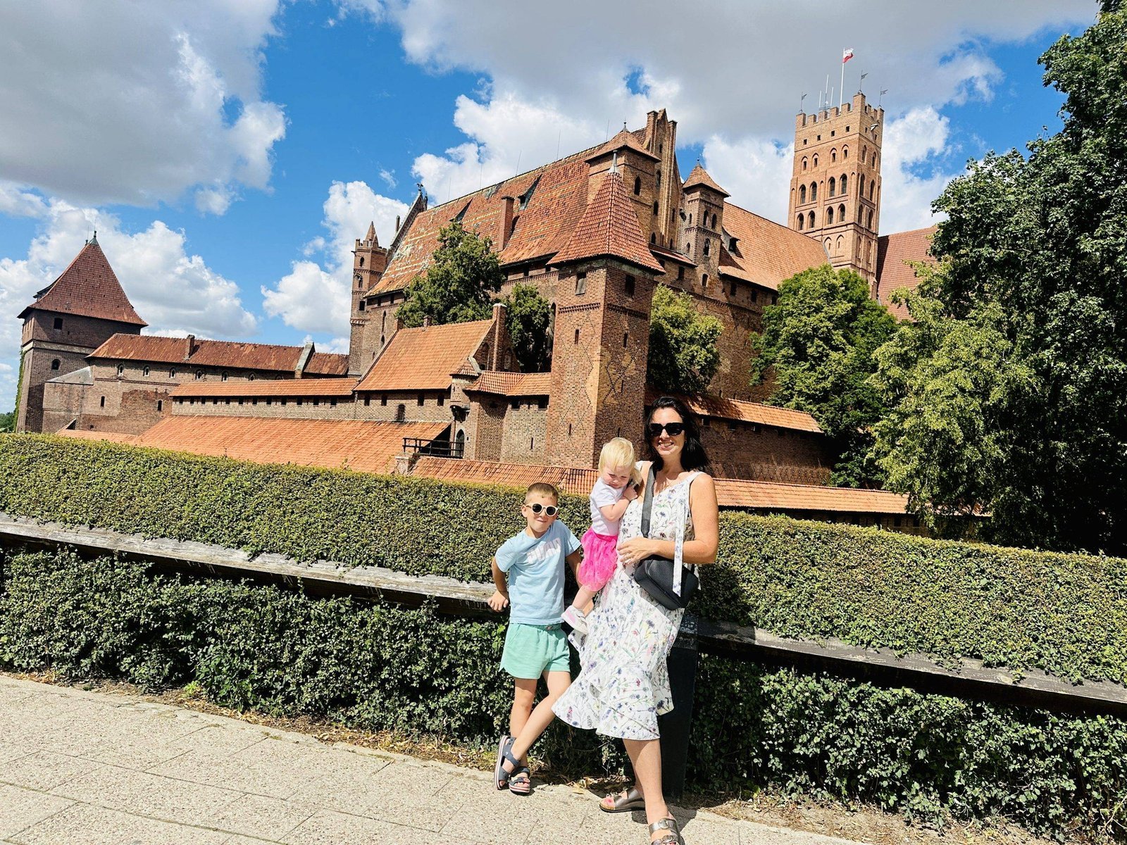 The most impressive castles in Poland: places that will surprise and leave no one indifferent