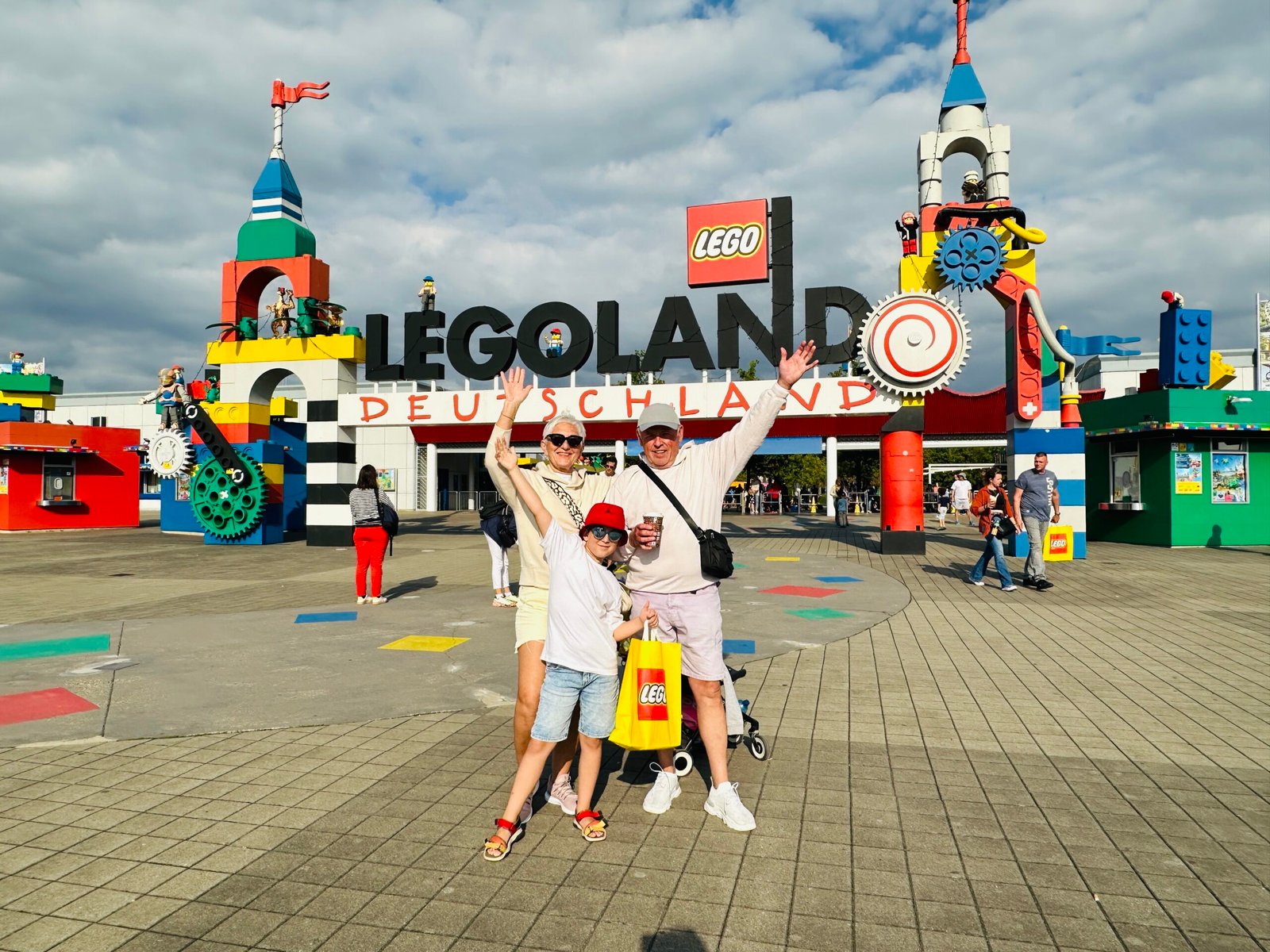 Family travel. Trip ideas