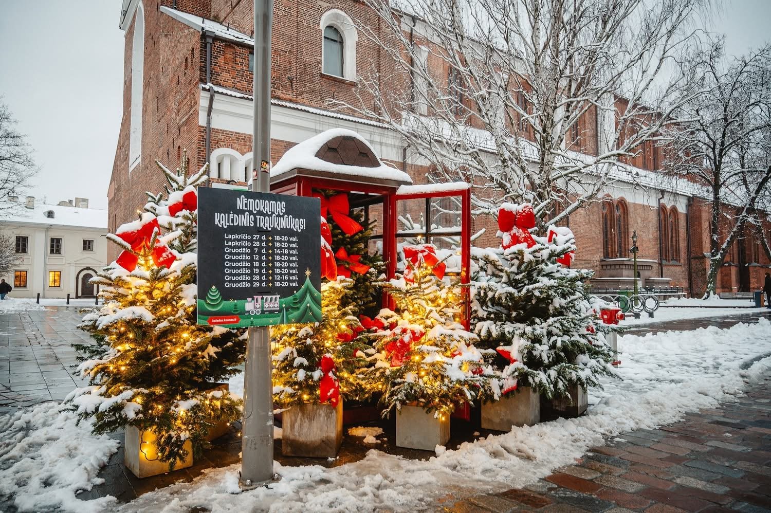 Free Christmas train in Kaunas