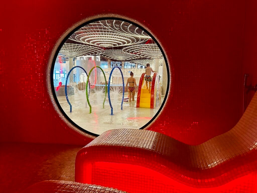 Tichė water house pool in Šiauliai