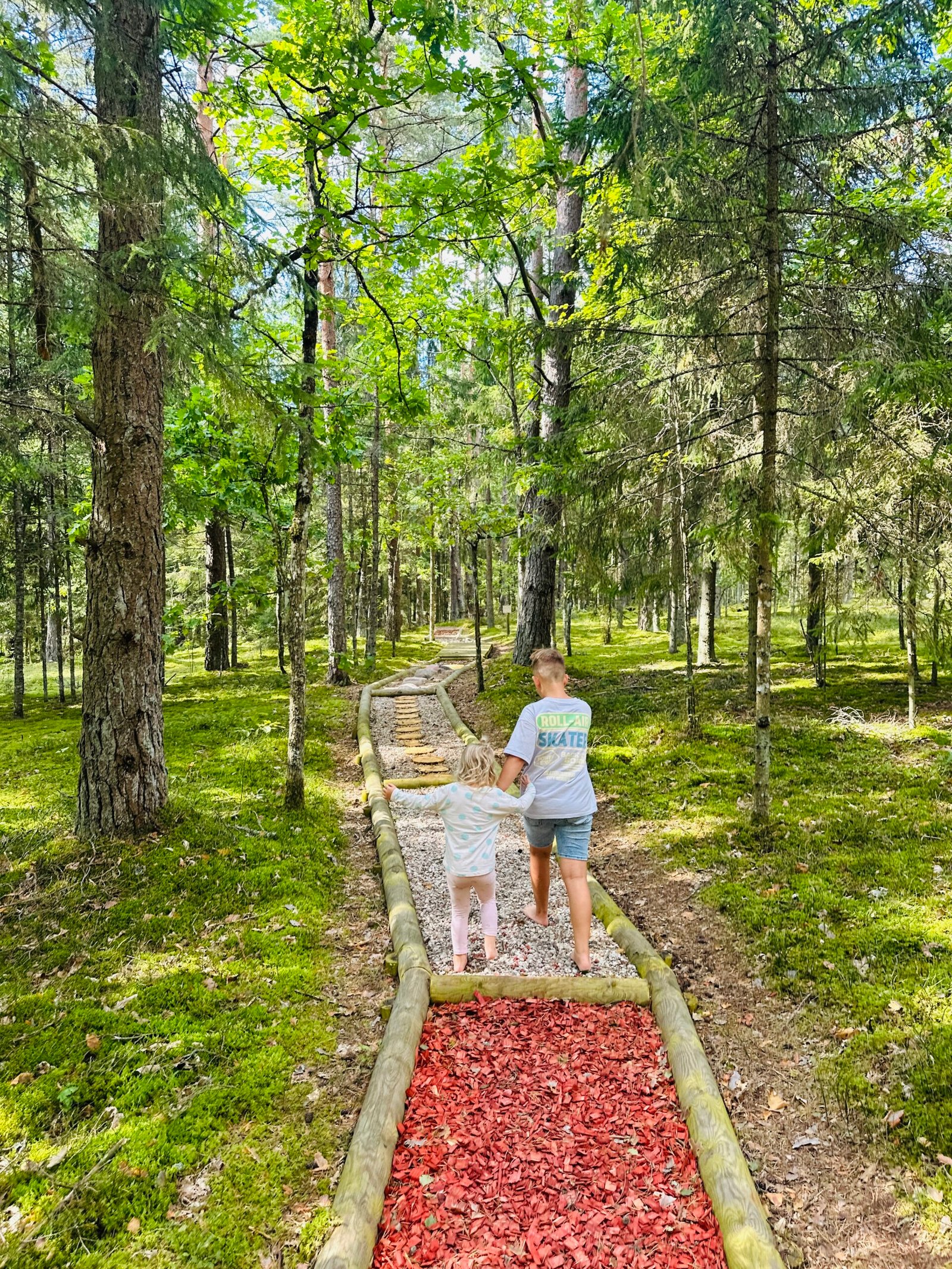 Barefoot trail