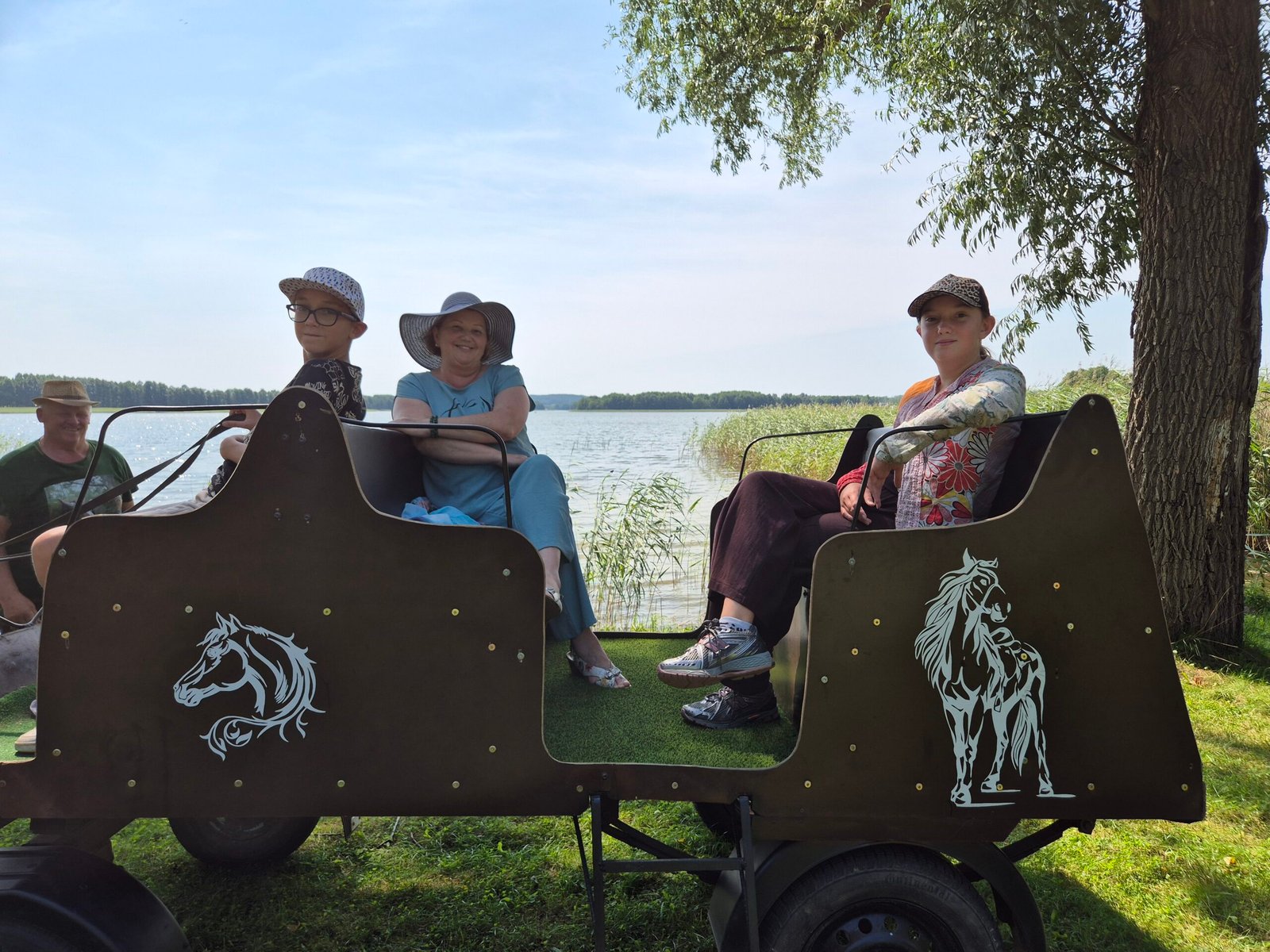 Unique tour in one of Lithuania’s most beautiful towns: Žasliai horses surprised our whole family