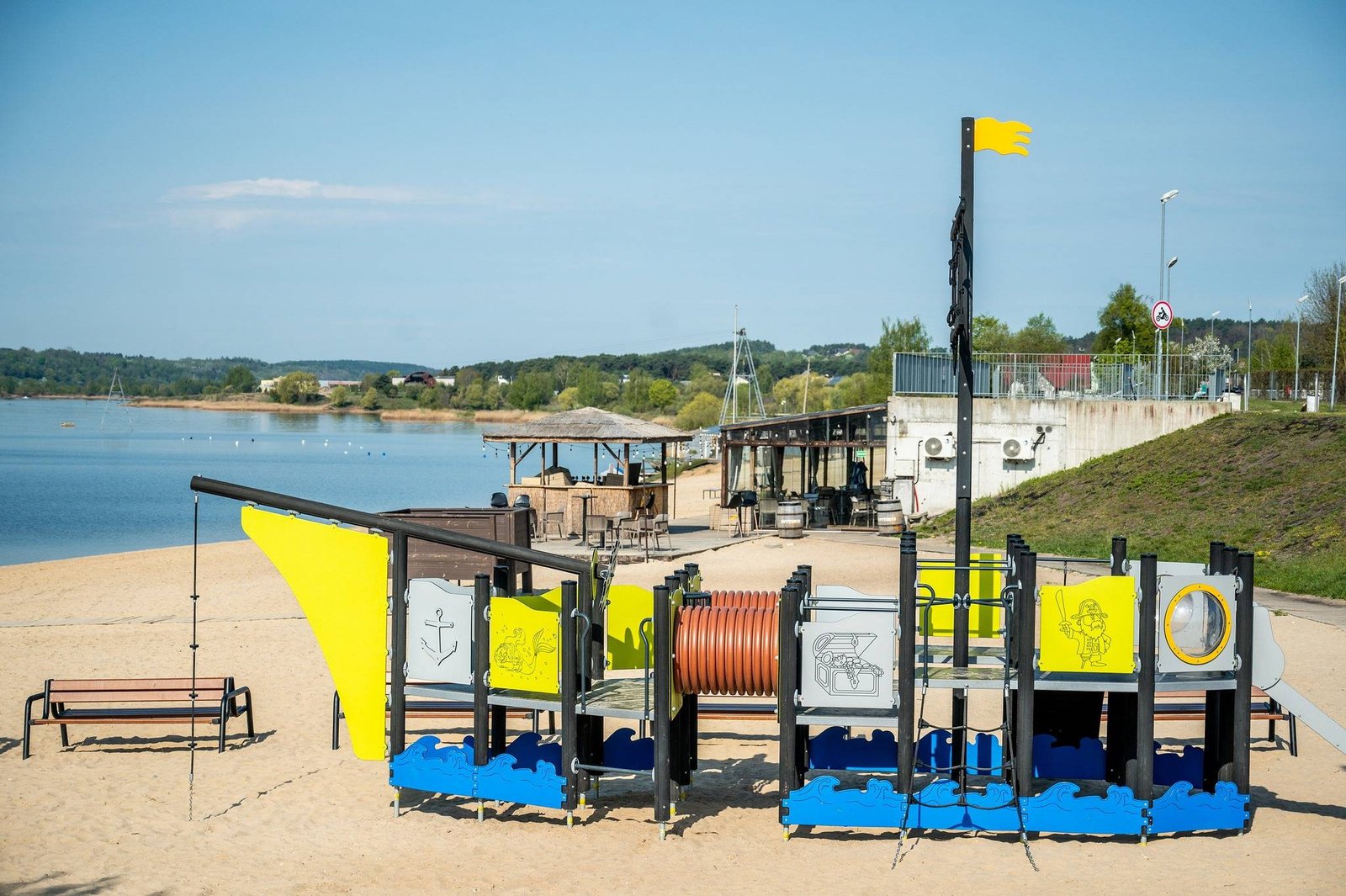 Best playgrounds in Kaunas. Lampėdžiai beach playground