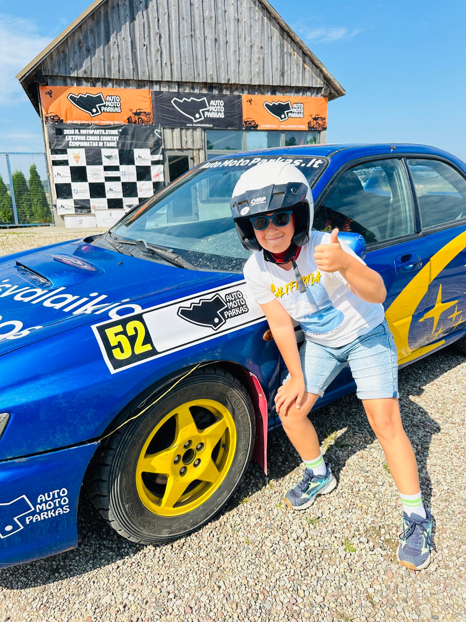 Auto Moto Park with kids