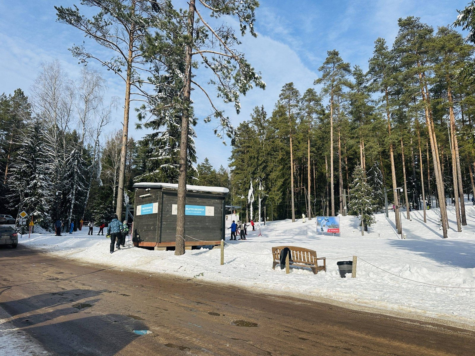 Skiing in Riekstukalns
