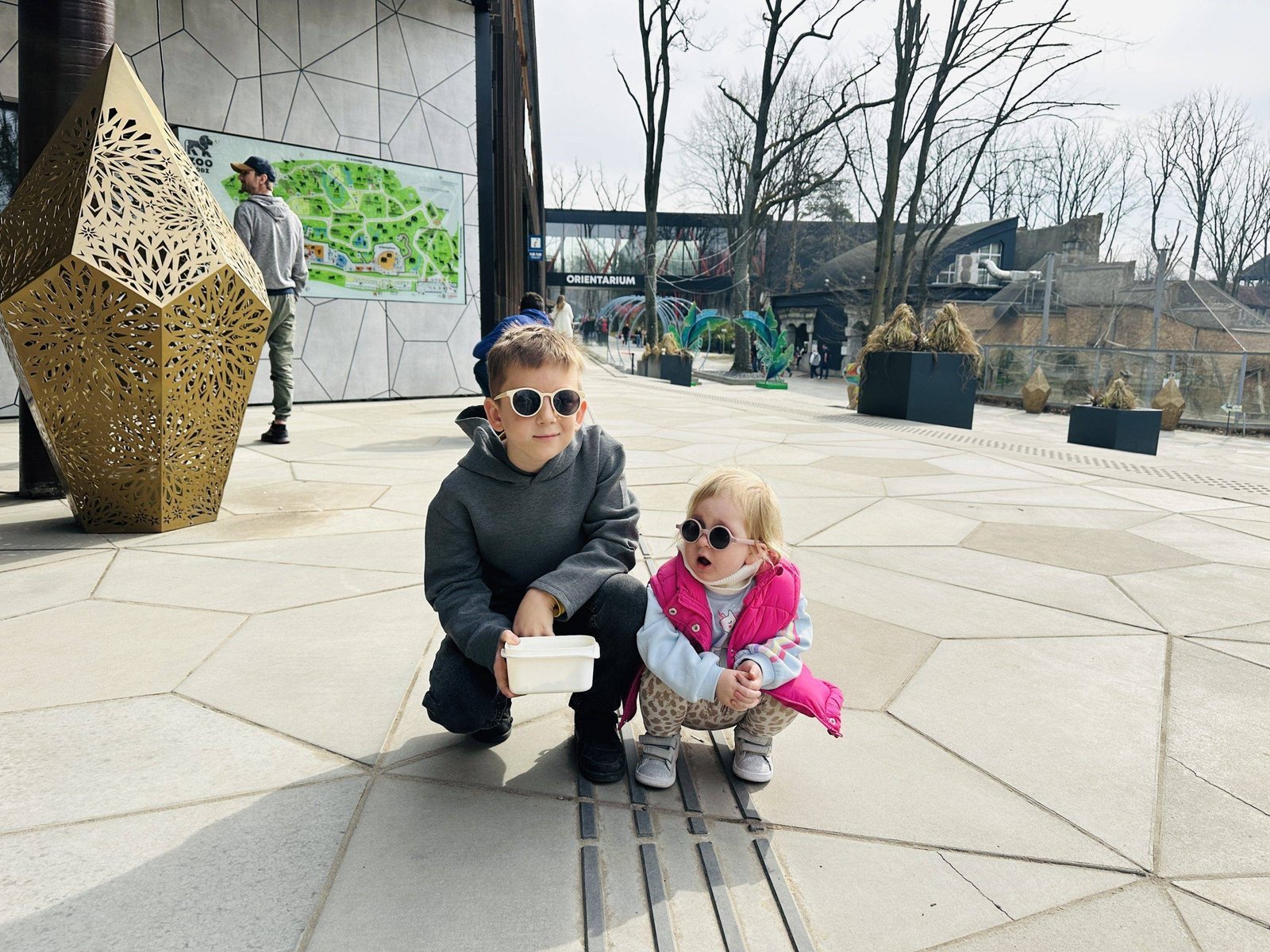 Lodz Zoo with children