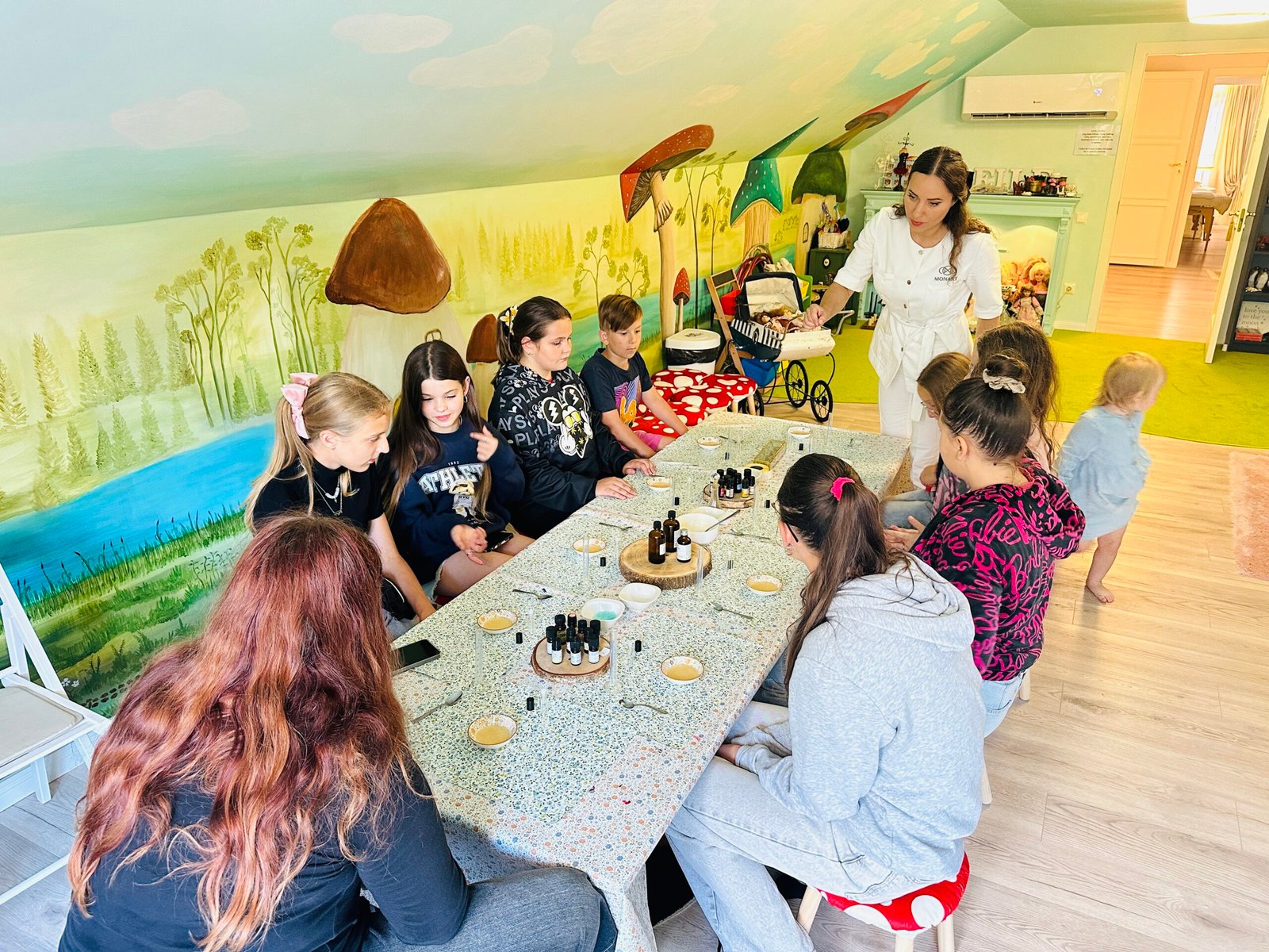 Making an aromatic body scrub