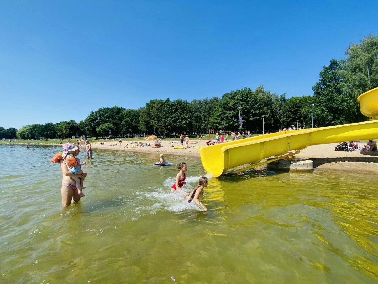 Free water slides for children