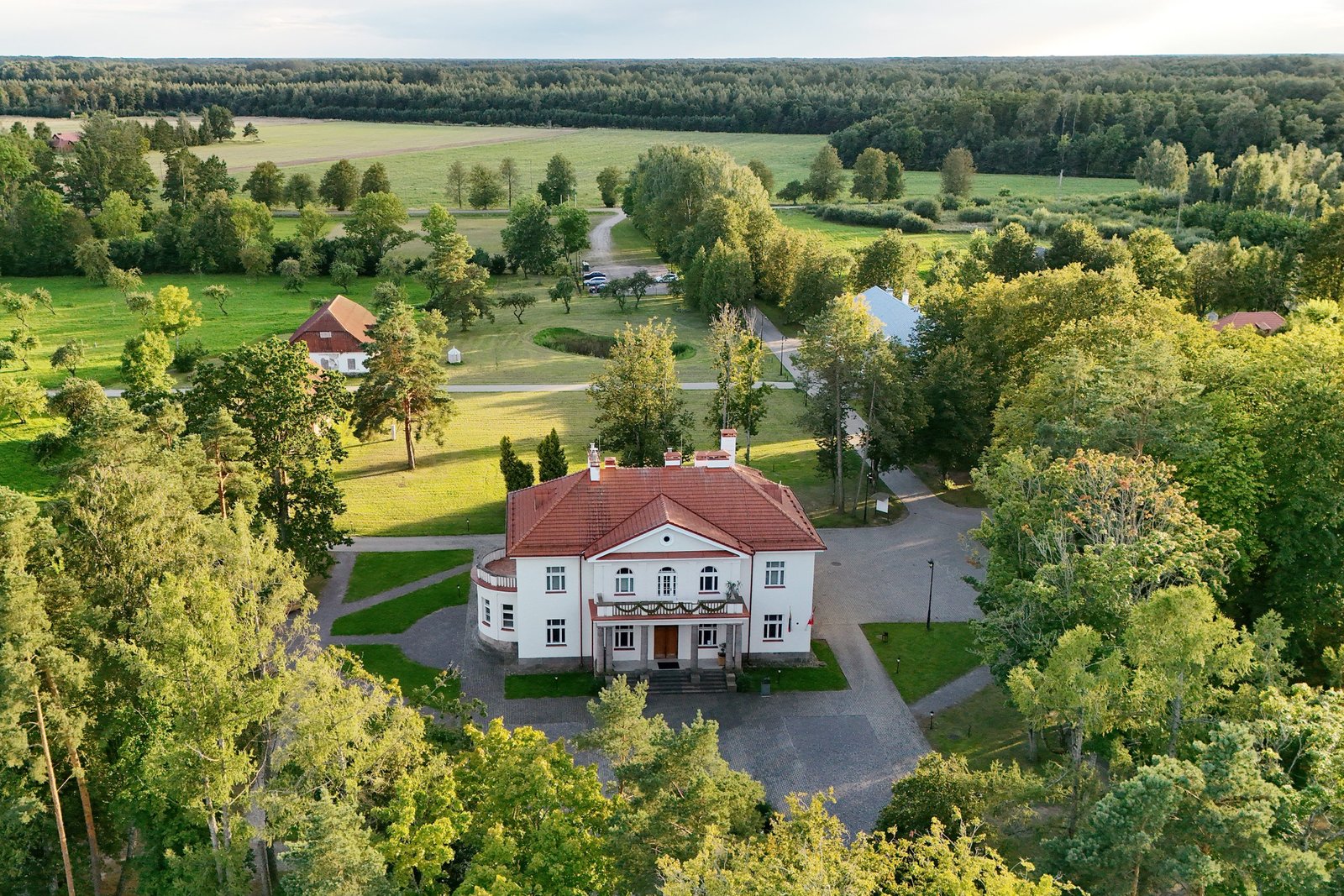 Užugiris (President Antanas Smetona) Manor
