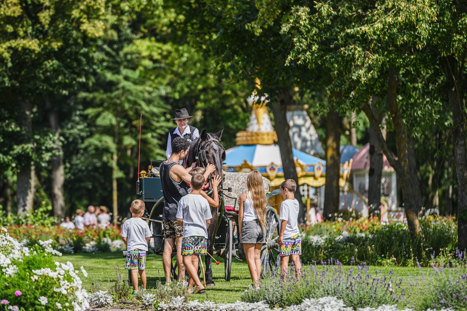 Pakruojis Manor and its living farm