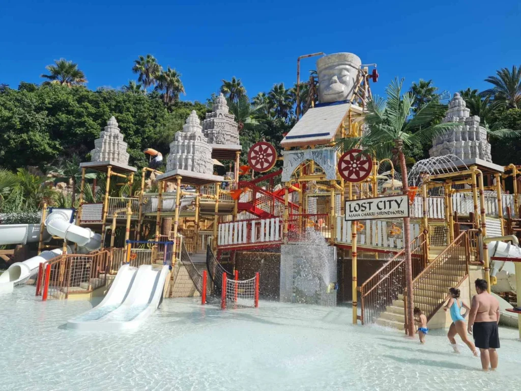 Siam and Loro Parque Tickets for Cheaper