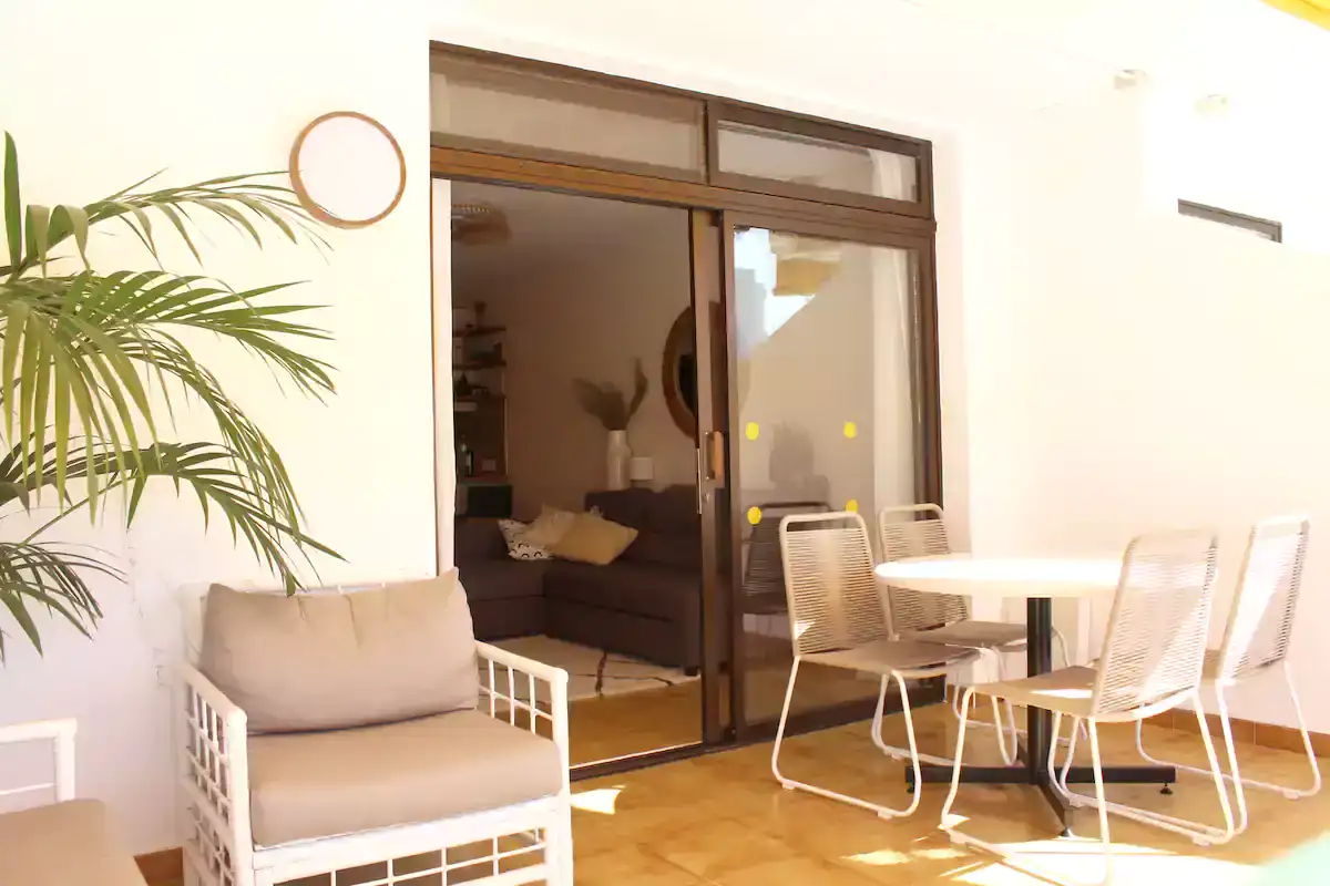 Apartments Follow the sun