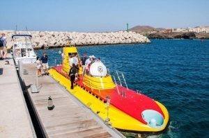 Submarine