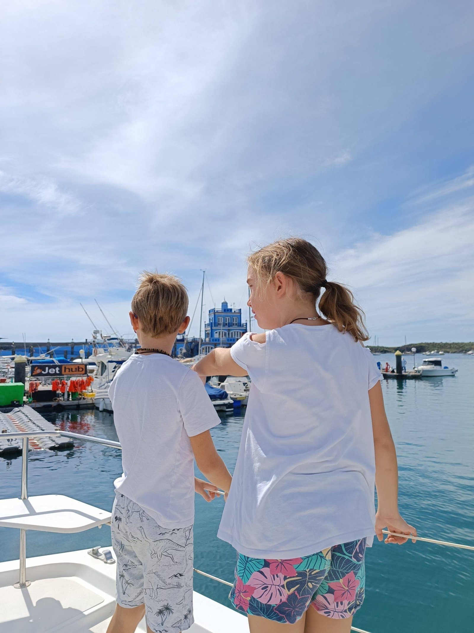 Swimming with kids in Tenerife