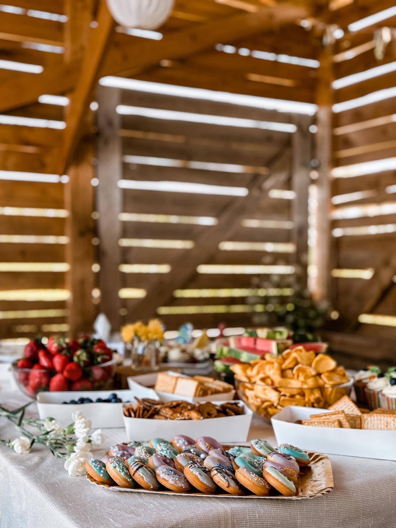 Outdoor children birthday party venues. Tuomai farm