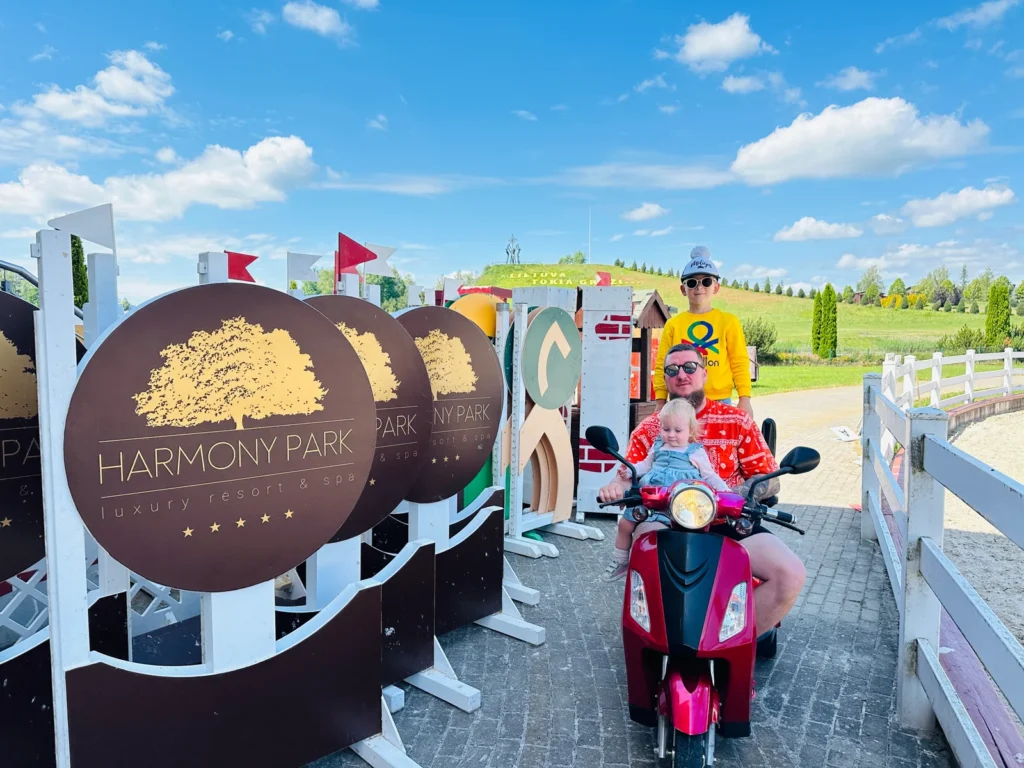 HARMONY PARK complex