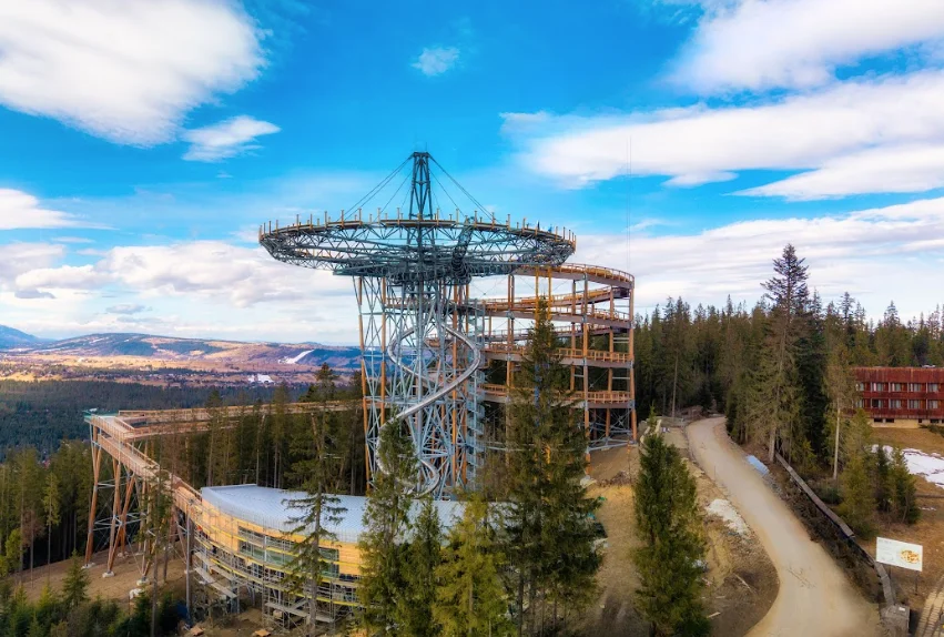 Sky Walk Poronin: a new, the largest and most impressive glass observation deck in Europe