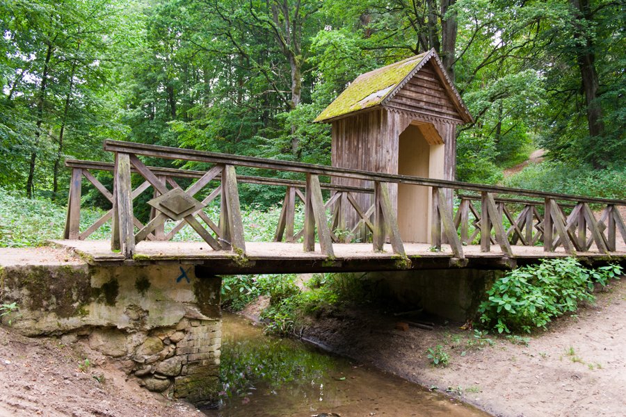 Hiking in Lithuania with kids. Kalvarijų Kryžiaus Trail