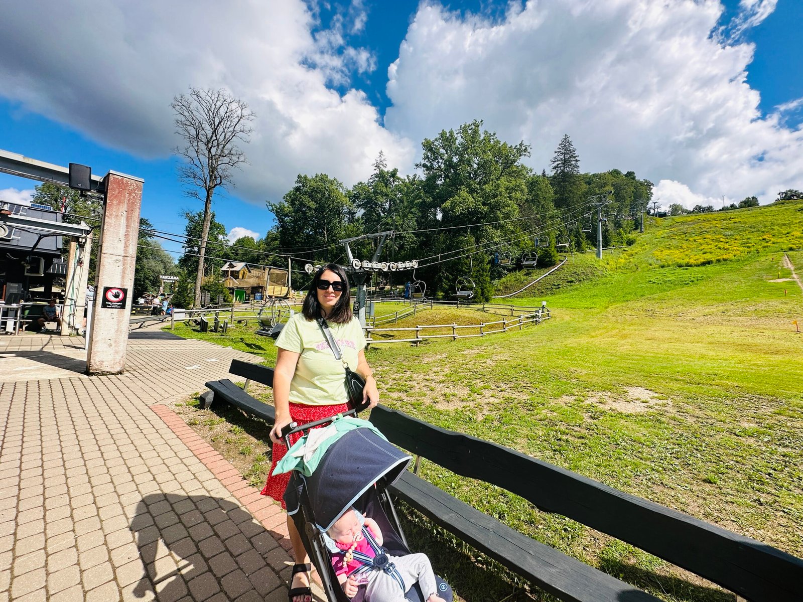 Tarzan adventure park in Latvia with children