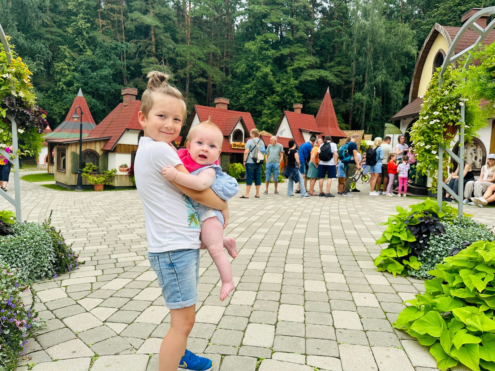 Tervete nature park with children