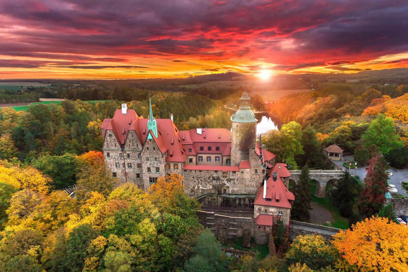 Czocha Castle (Zamek Czocha) (photo from social media)