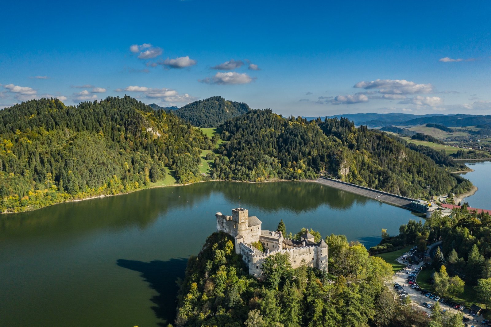 Niedzica Castle (Zamek Dunajec) (photo from social media)