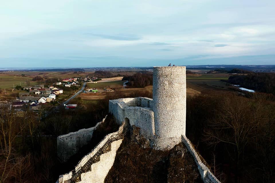 Pilcza Castle (Zamek Pilcza) (photo from social media)