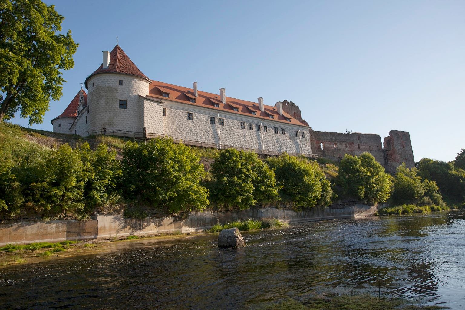 Bauska Castle (Bauskas pils) (photo from social media)