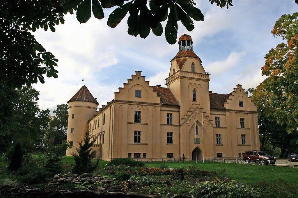 Ēdole Castle (Ēdoles pils) (photo from social media)