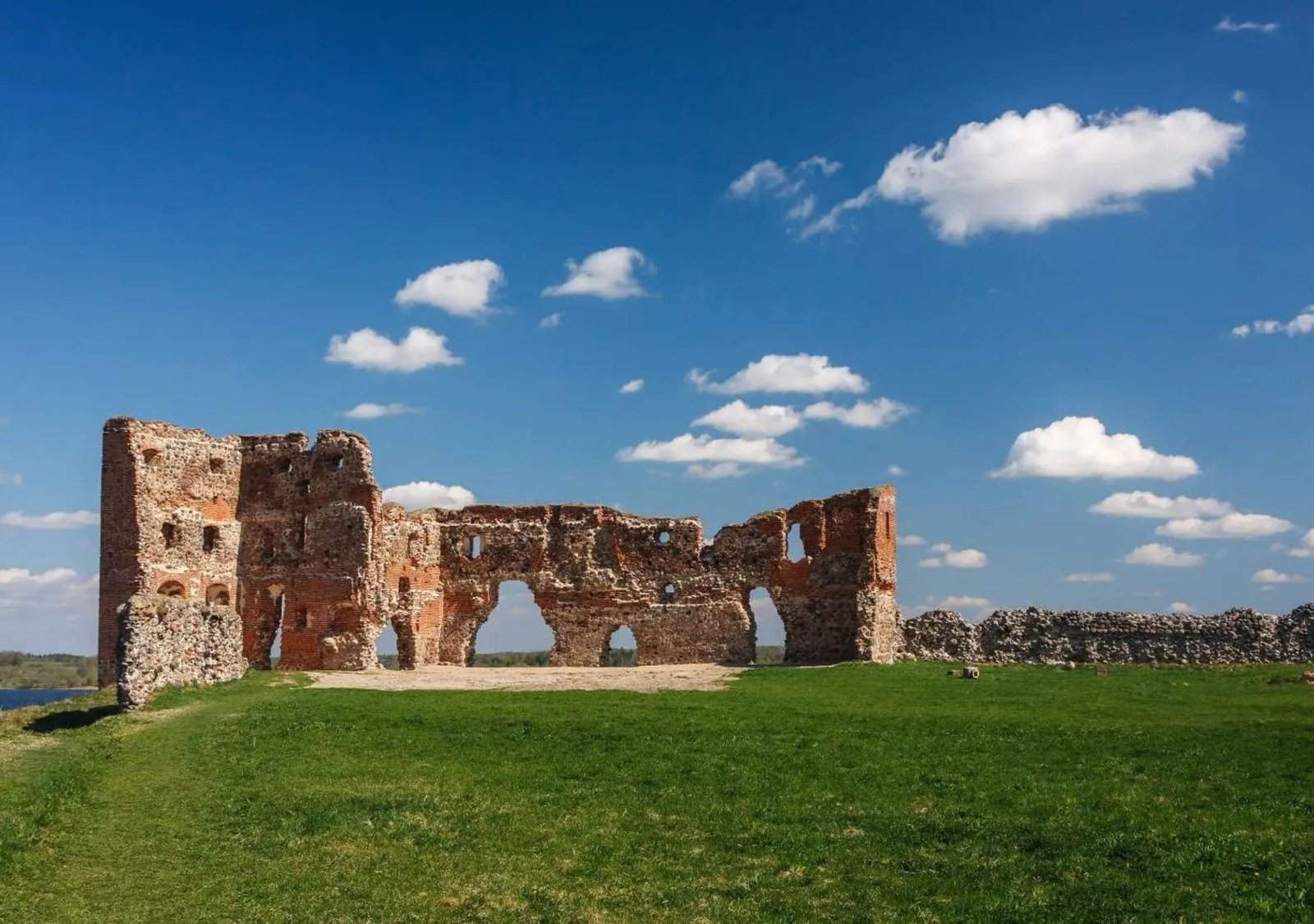 Ludza Castle (Ludzas pils) (photo: Latvia Travel)