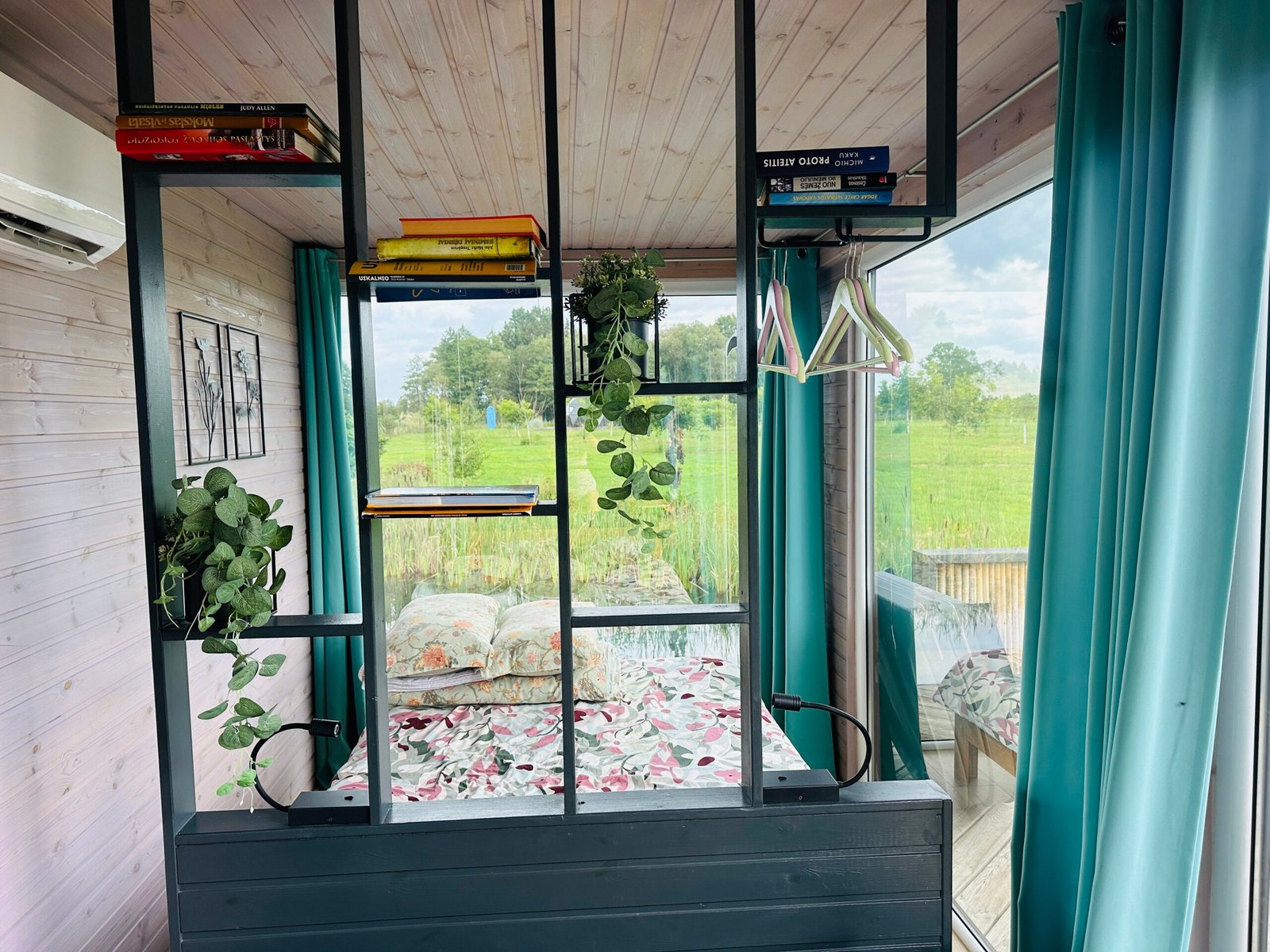 A cozy, well-equipped cabin