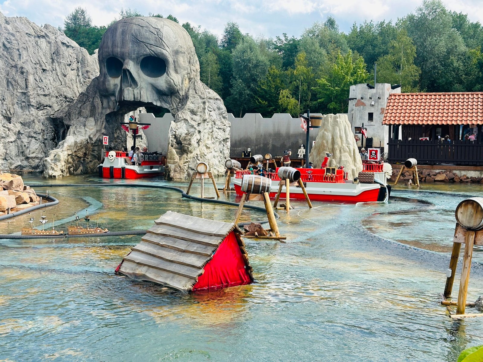 Legoland park in Germany: an affordable travel idea that will impress the whole family