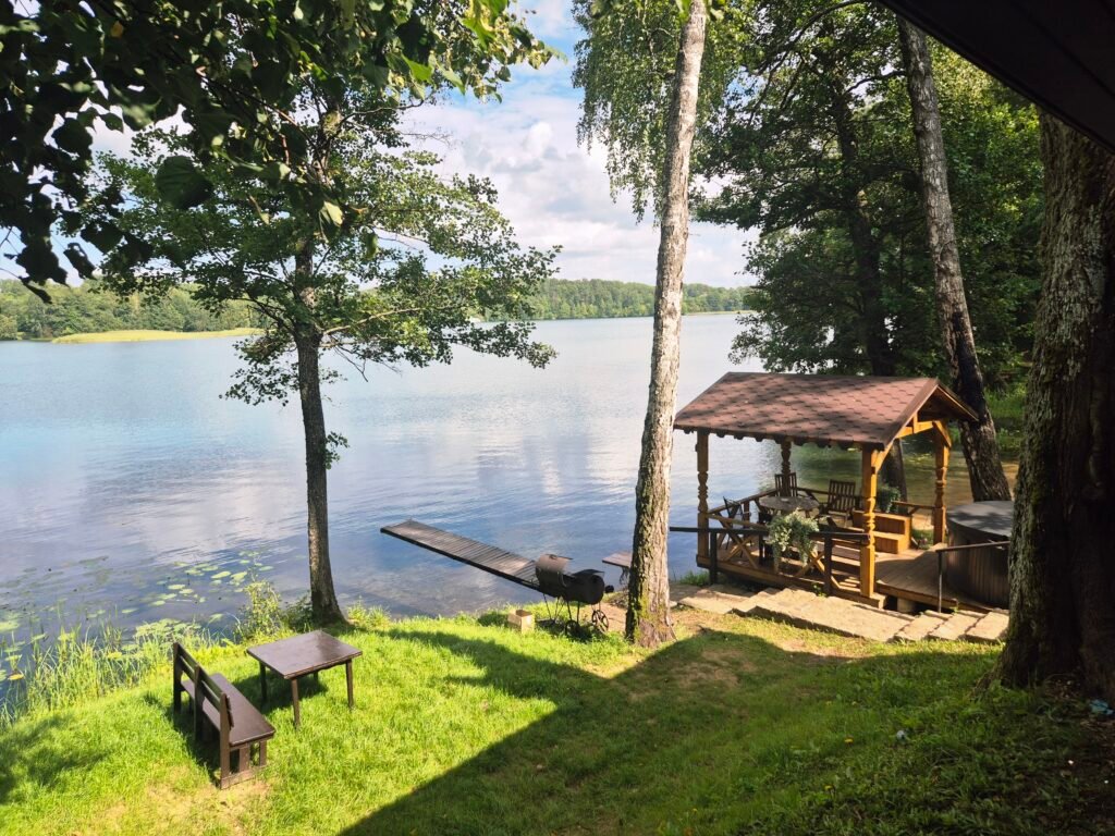 Slėnis in Trakai – relaxation by Lake Galvė just minutes from Vilnius