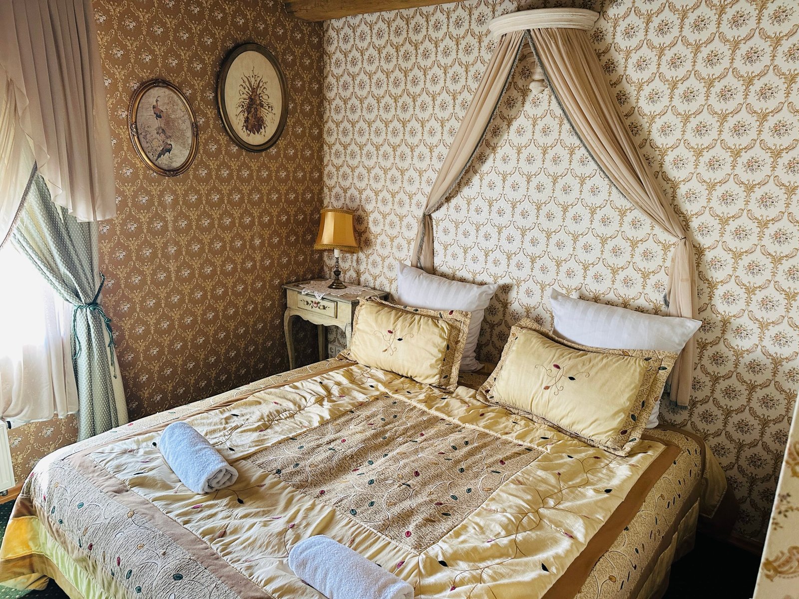 Overnight stay at Pakruojis Manor