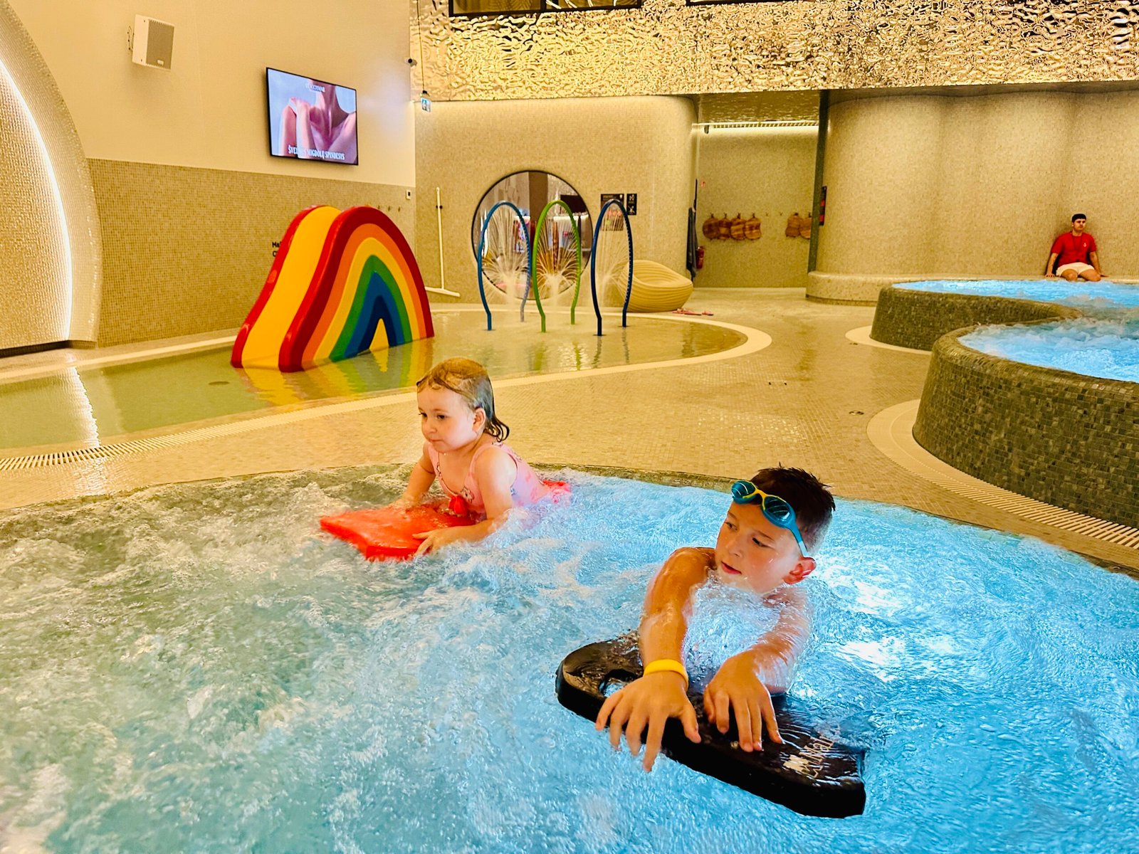 Tichė water house pool in Šiauliai