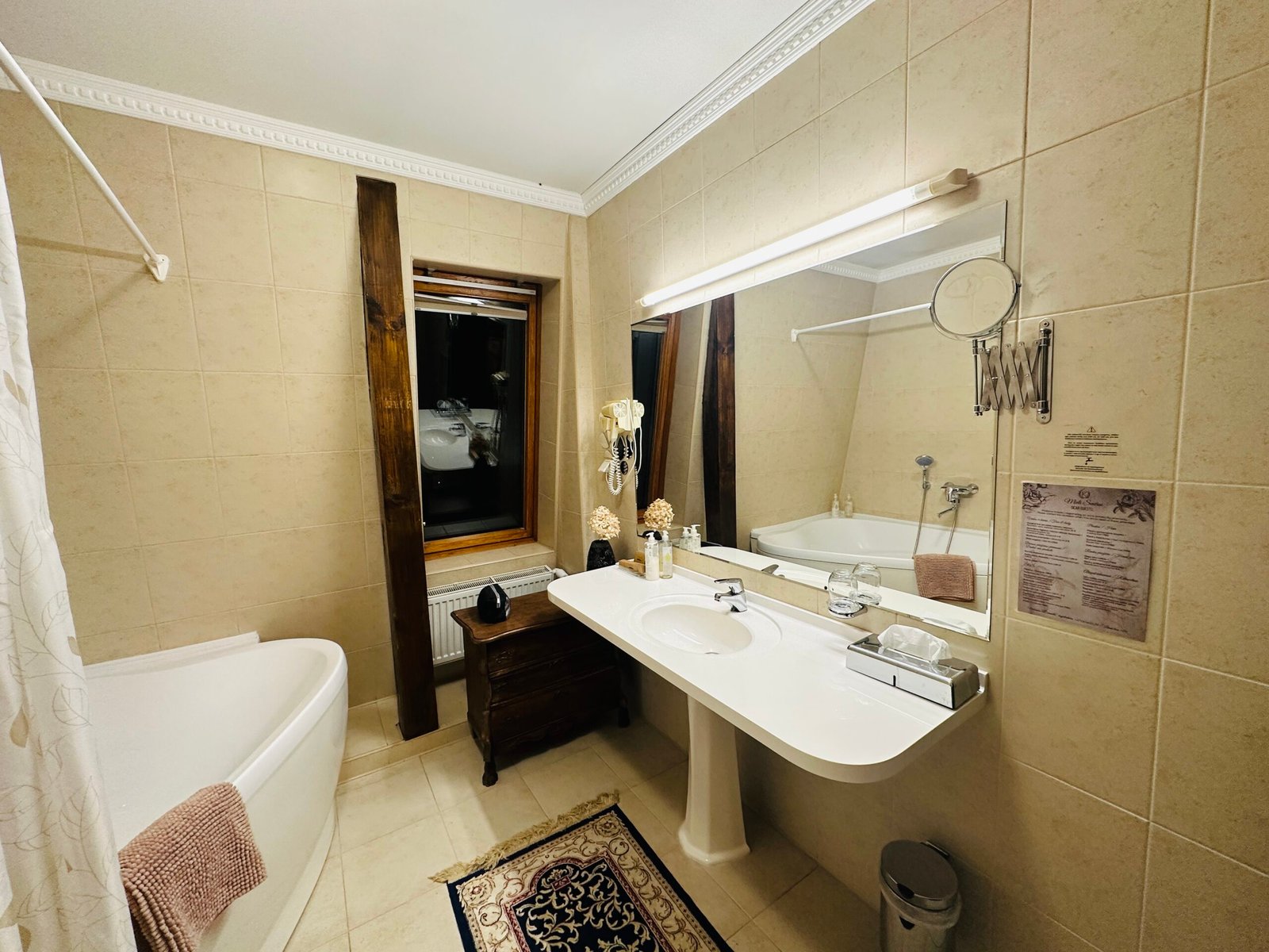 Romantic Hotel rooms