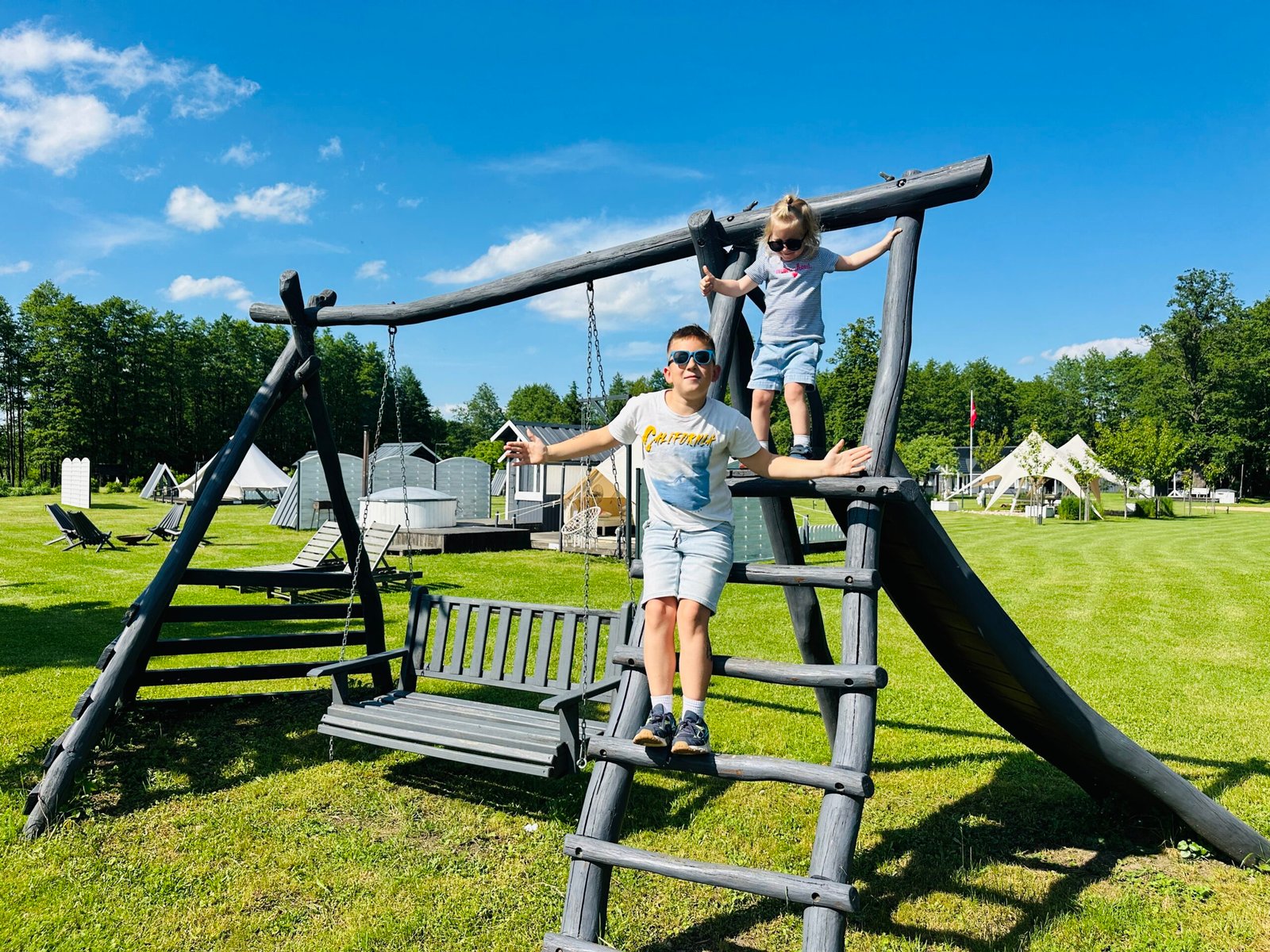 Nature getaway with children