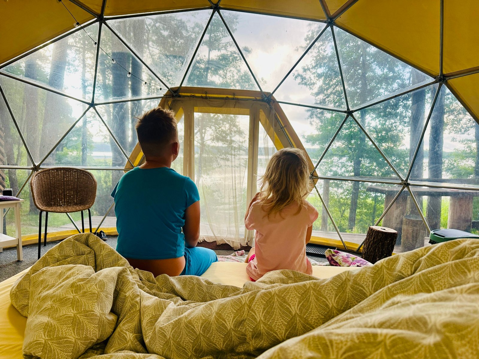 Dome stay by the lake