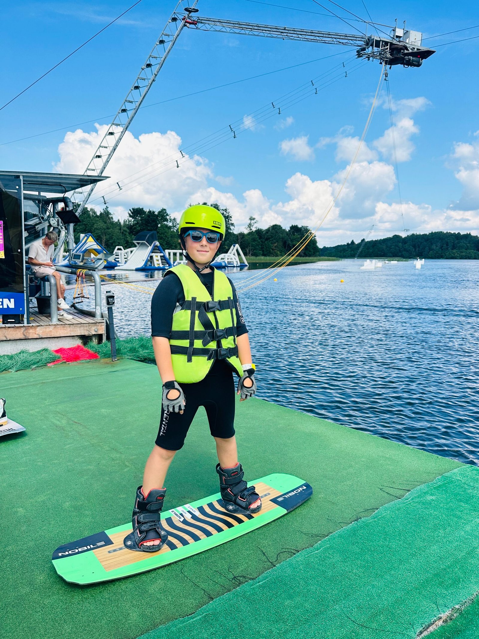 Splash wake park