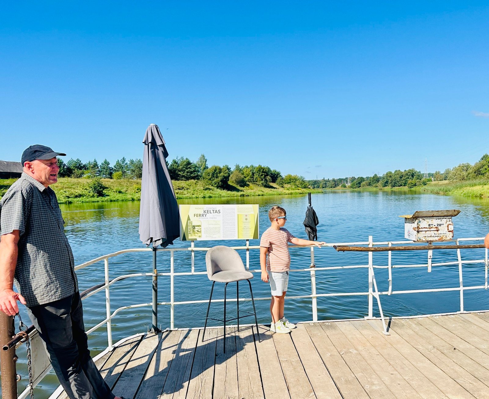 Čiobiškis ferry across the Neris