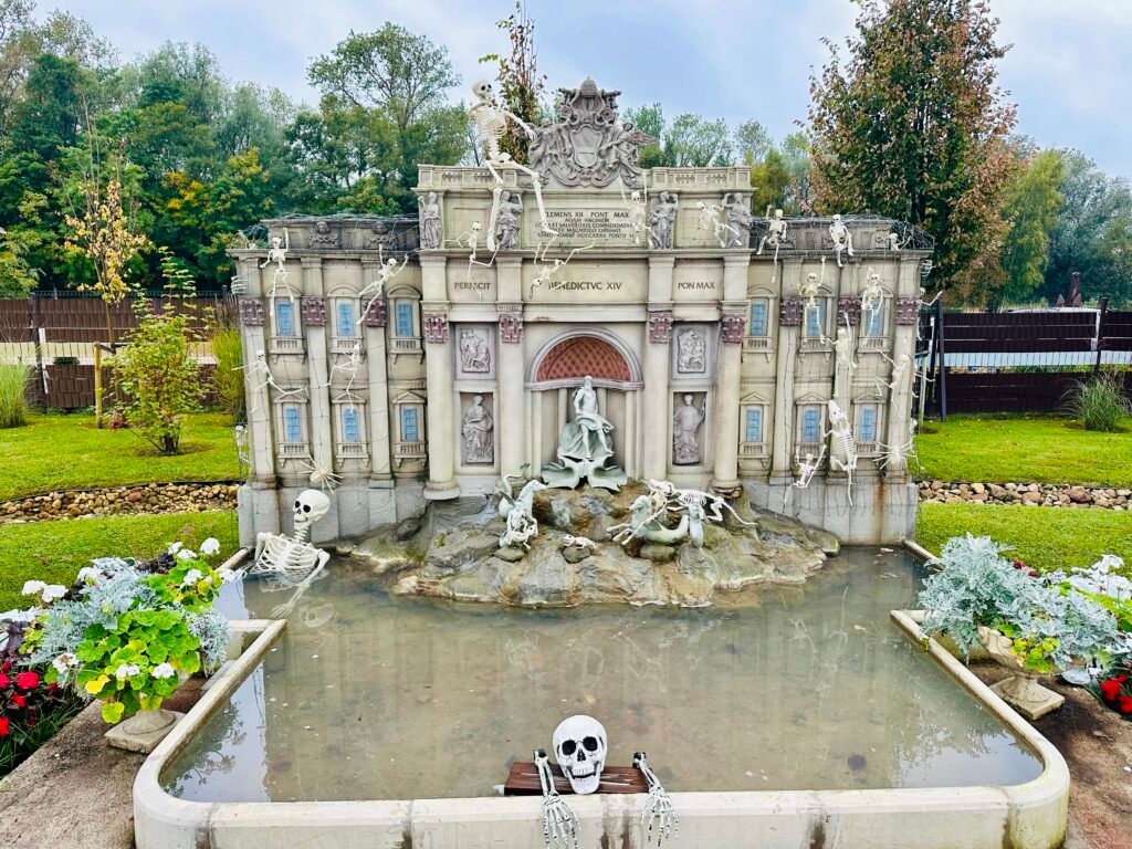 Halloween in the Gardens of Babylon
