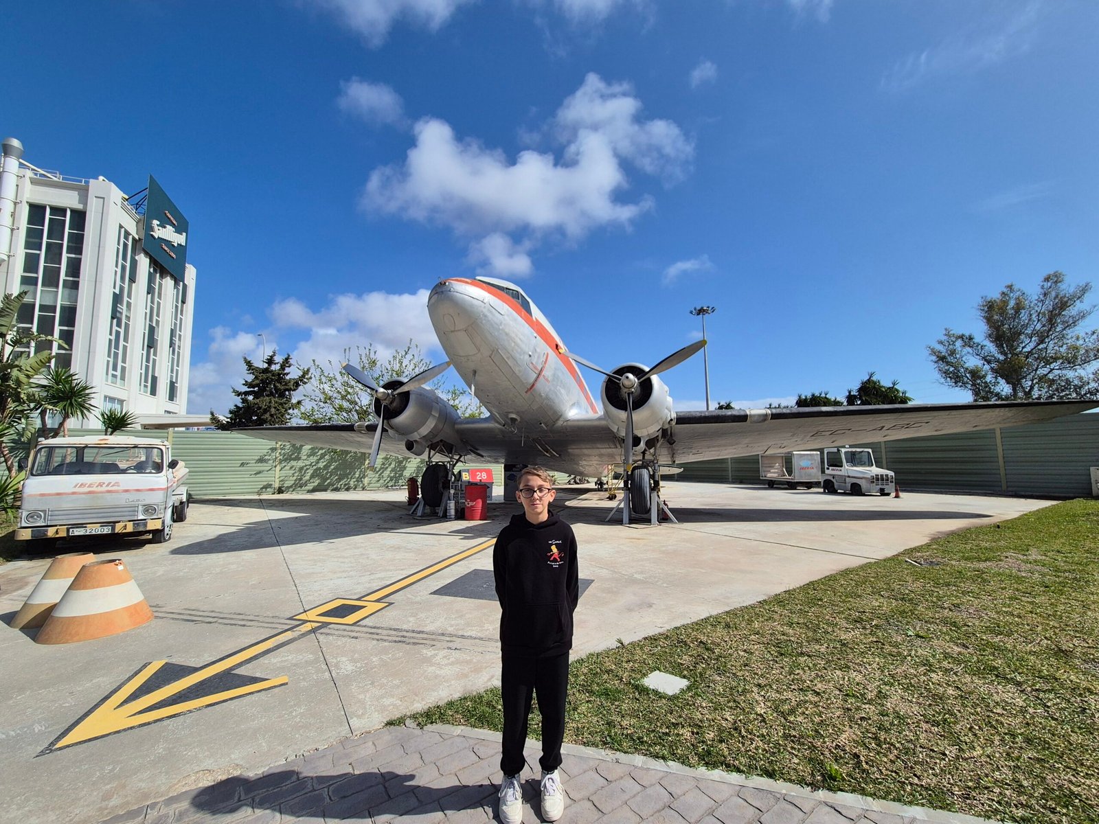 A free aviation museum by the airport in Malaga