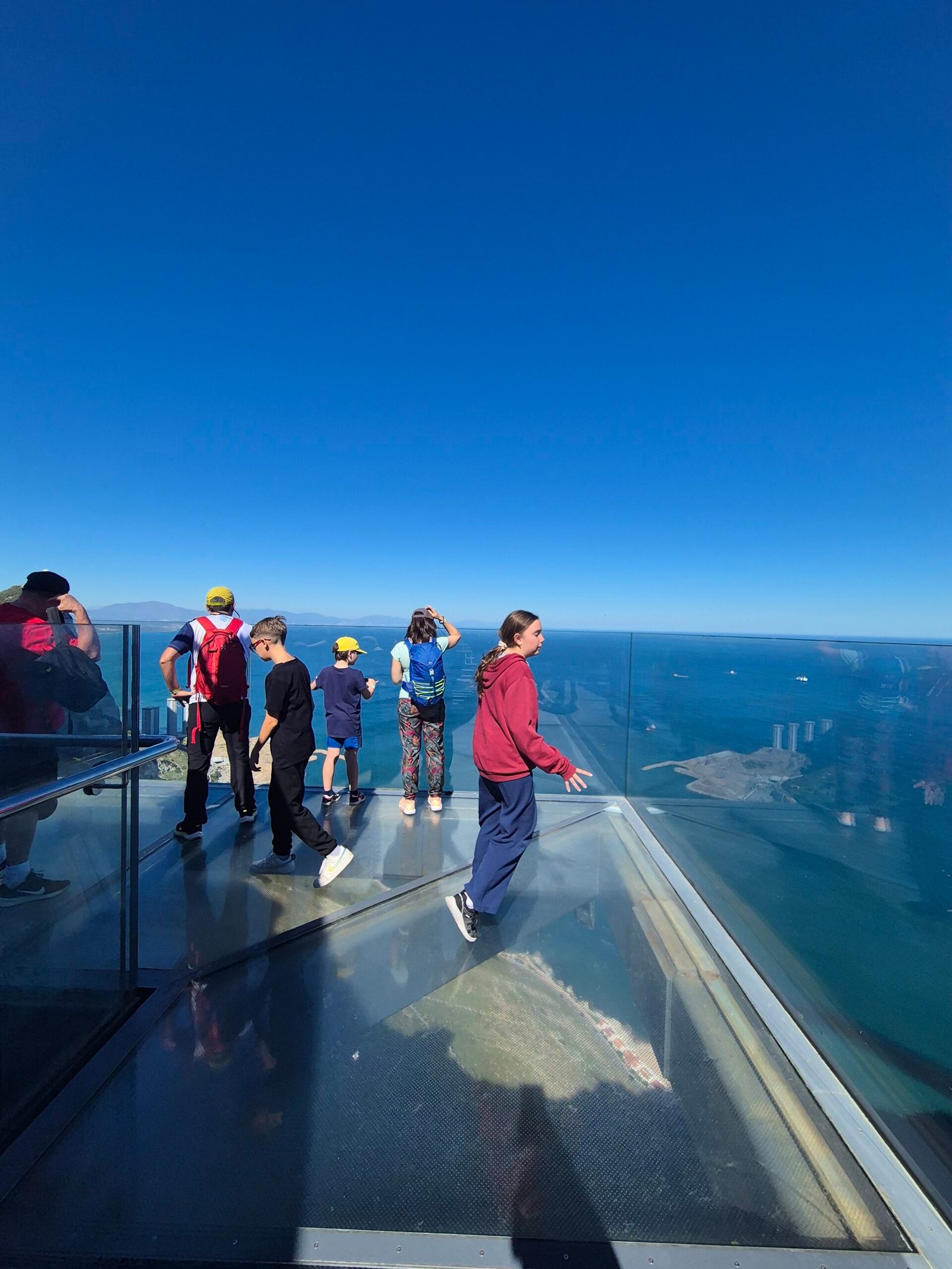 The glass platform
