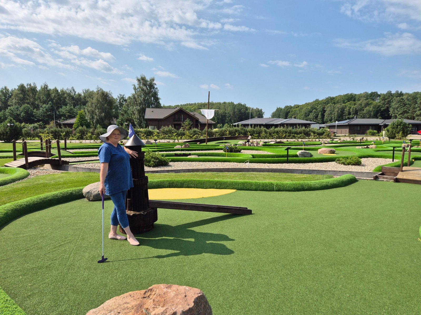 Not just climbing and attractions: Tarzanija offers an 18-hole mini golf course