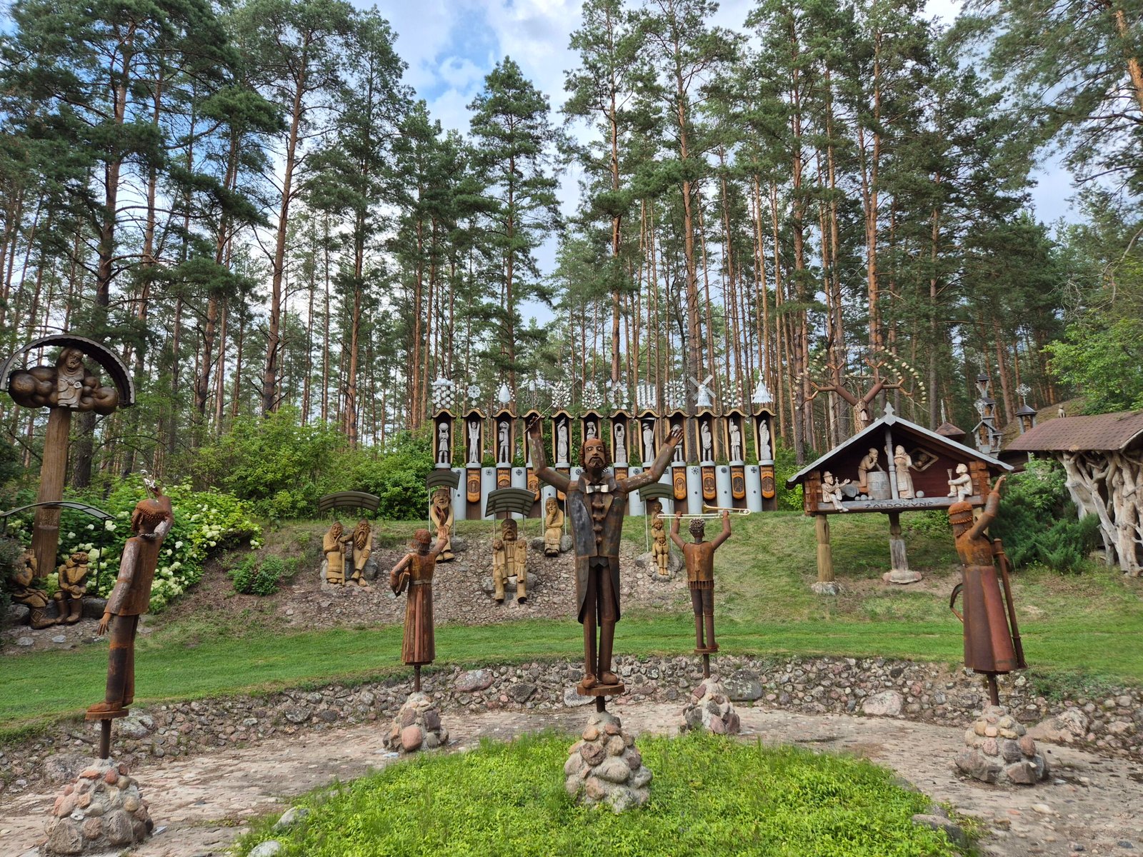 Česnulis Park in Druskininkai