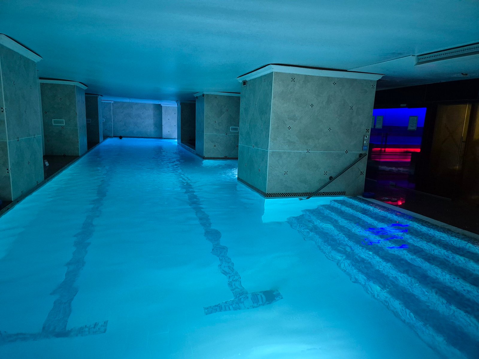 Swimming Pool in hotel
