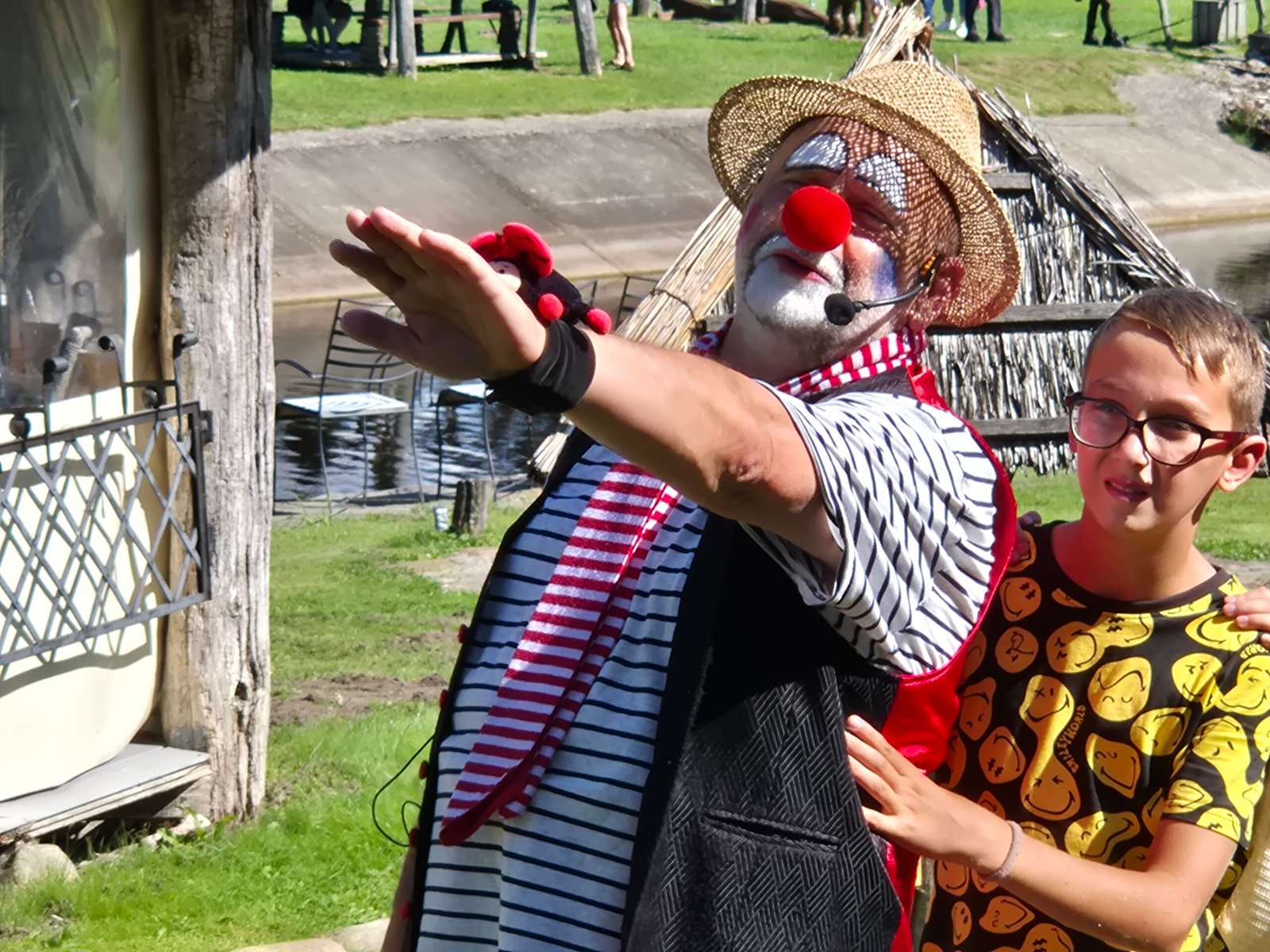 Children’s program at Vienkiemis
