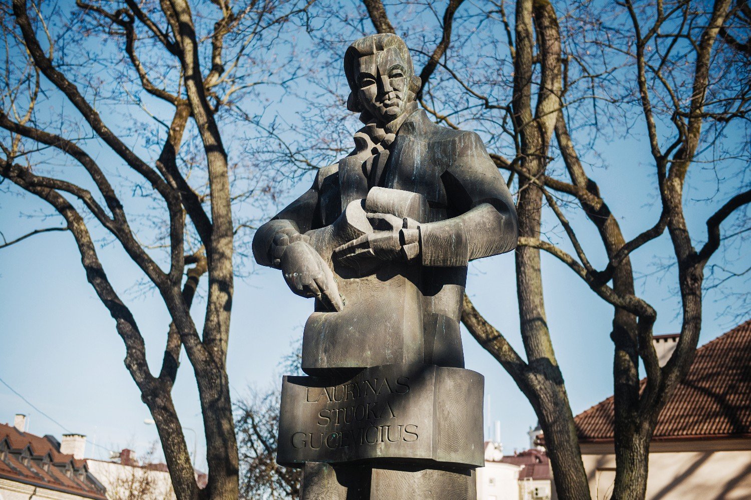 Laurynas Gucevičius sculpture in Vilnius (photo: GO Vilnius)