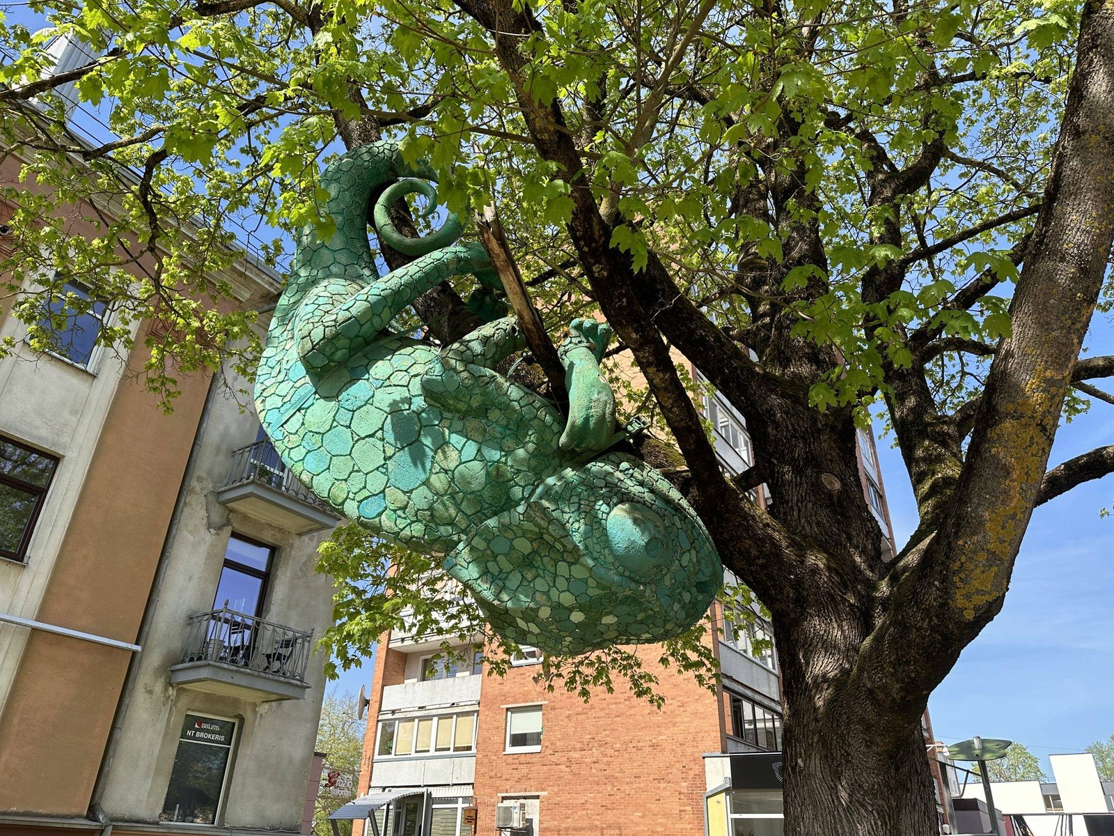 “Chameleon” sculpture in Šiauliai