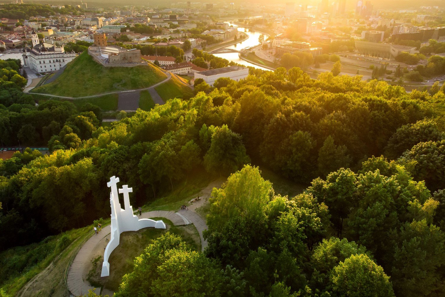 Three Crosses Monument in Vilnius (photo: GO Vilnius)